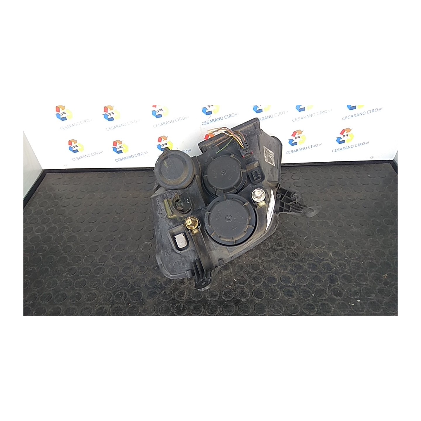 PROIETTORE DX. 108 OPEL MERIVA (X03) (03/03-12/10) Z13DTJ 93175365