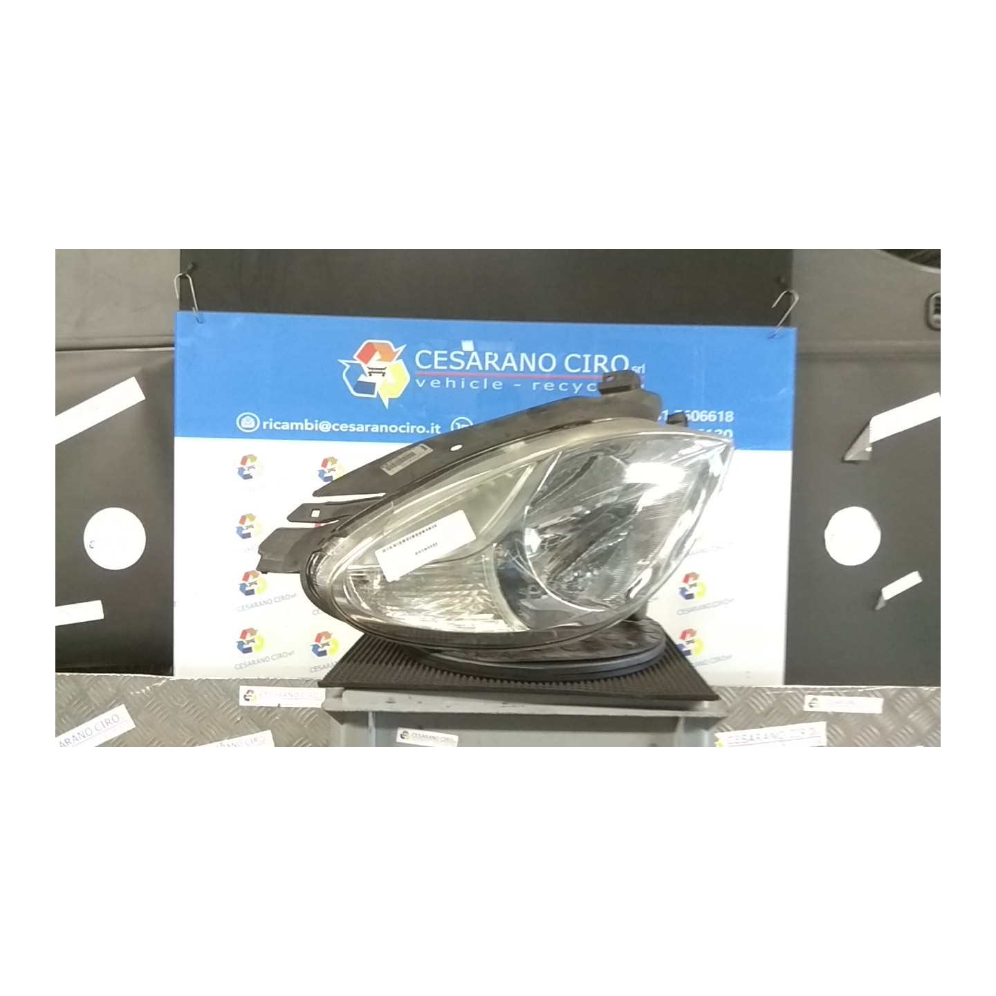 PROIETTORE DX. 209 CITROEN XSARA PICASSO (12/99-01/10) 9HX 6205W0