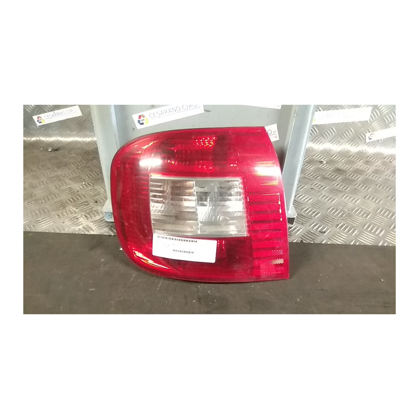 FANALE POST. SX. 216 FIAT MULTIPLA (1F) (05/04-04/12) 186A9000 51720553
