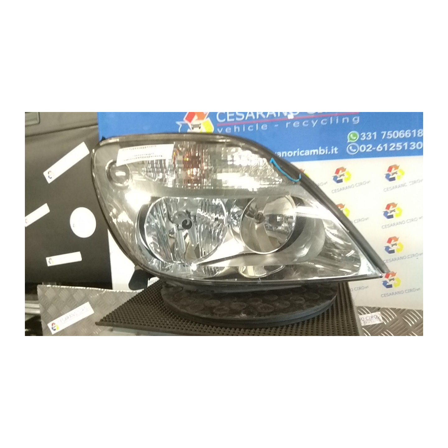PROIETTORE DX. 245 RENAULT SCENIC (03/99-05/03) K4MA7 7701047600