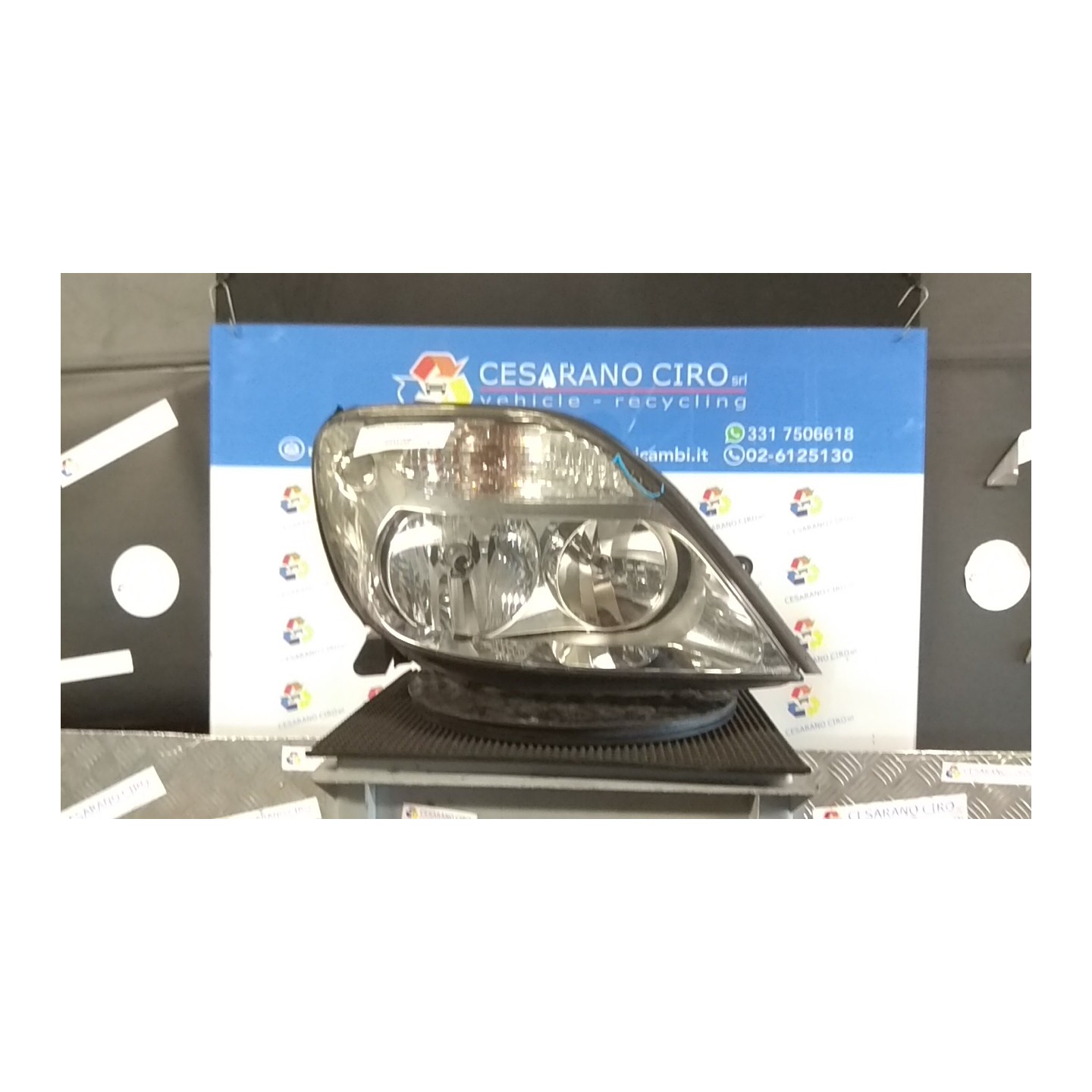 PROIETTORE DX. 245 RENAULT SCENIC (03/99-05/03) K4MA7 7701047600