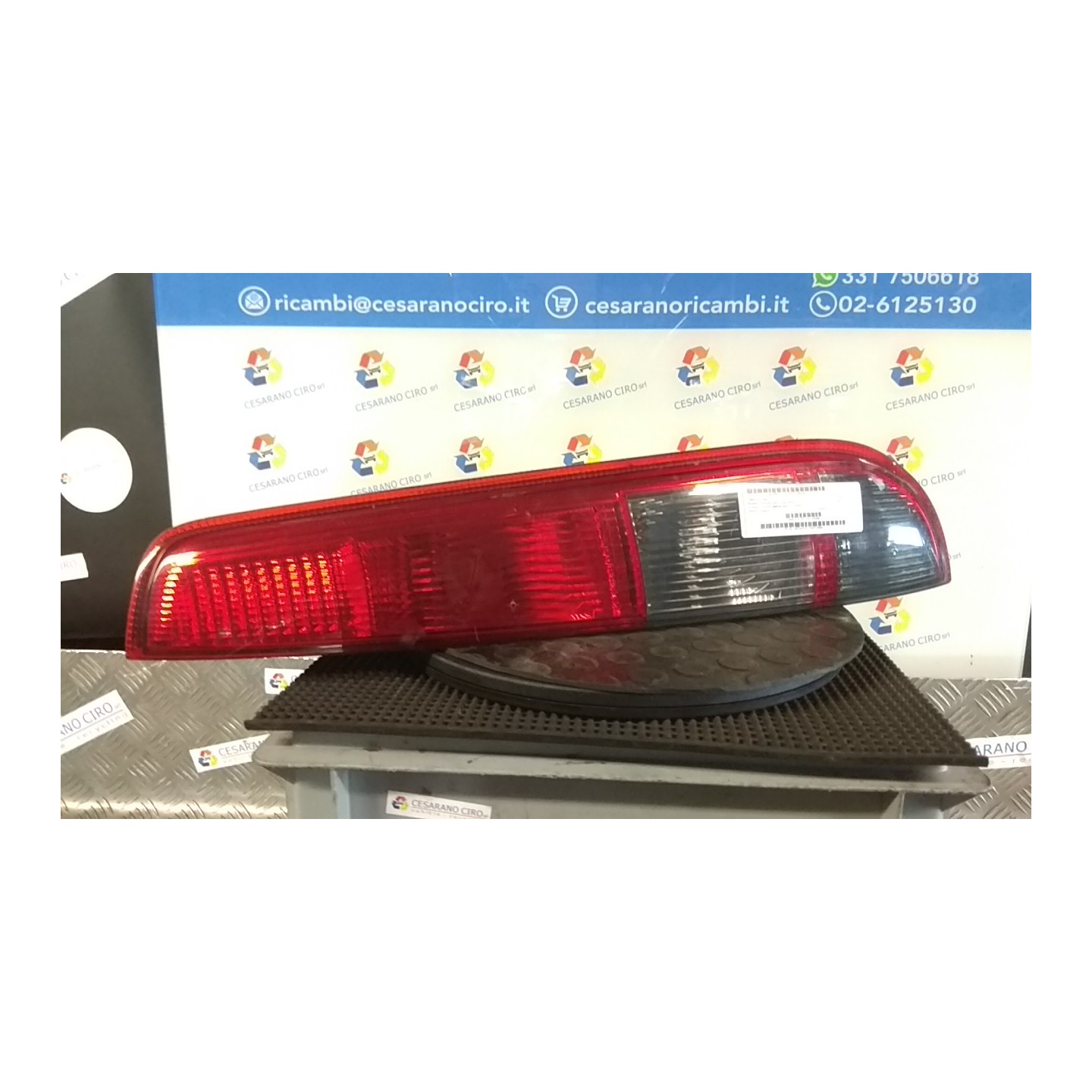 FANALE POST. DX. 249 FORD FOCUS (CAP) (11/04-06/08) HHDA 1420466