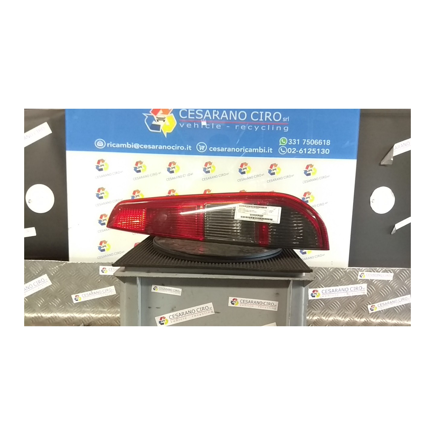 FANALE POST. DX. 249 FORD FOCUS (CAP) (11/04-06/08) HHDA 1420466
