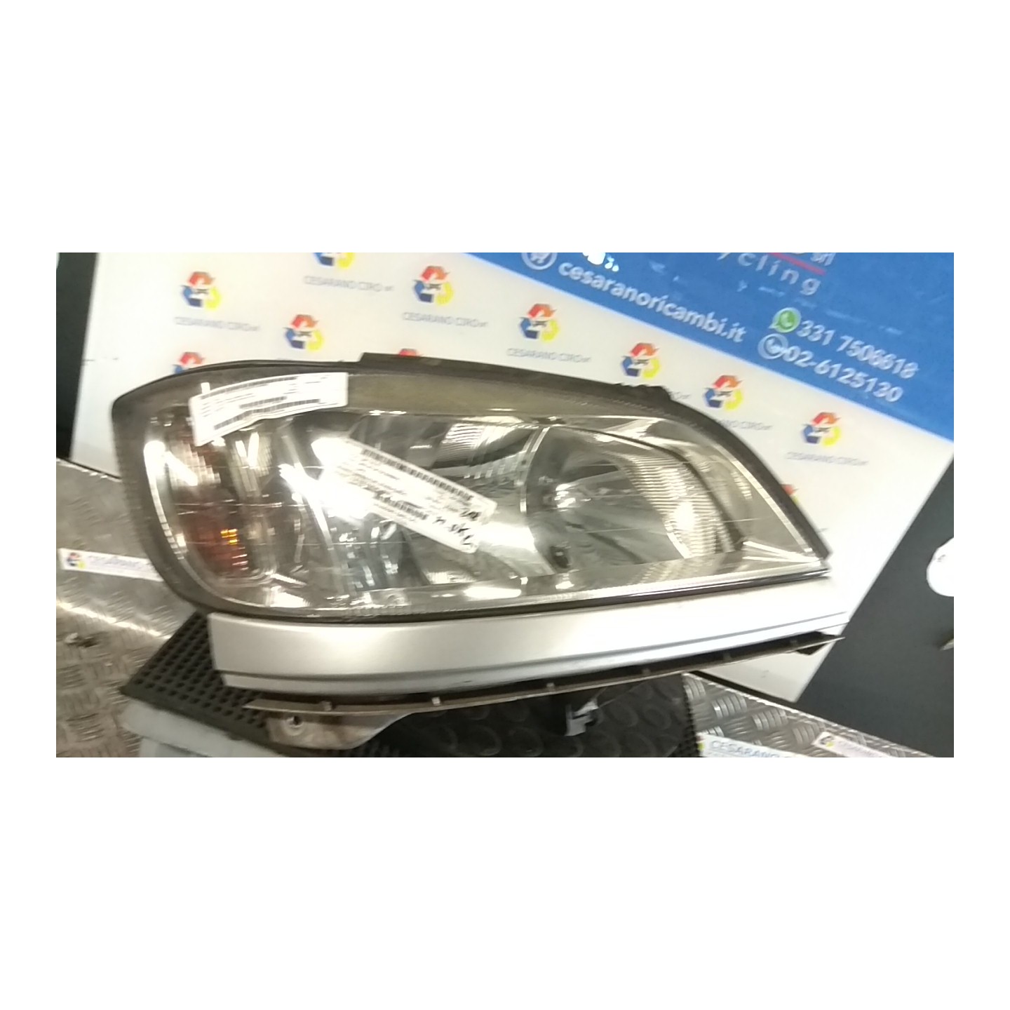 PROIETTORE DX. 260 OPEL ZAFIRA (T98) (03/99-12/05) Y22DTR 9118792
