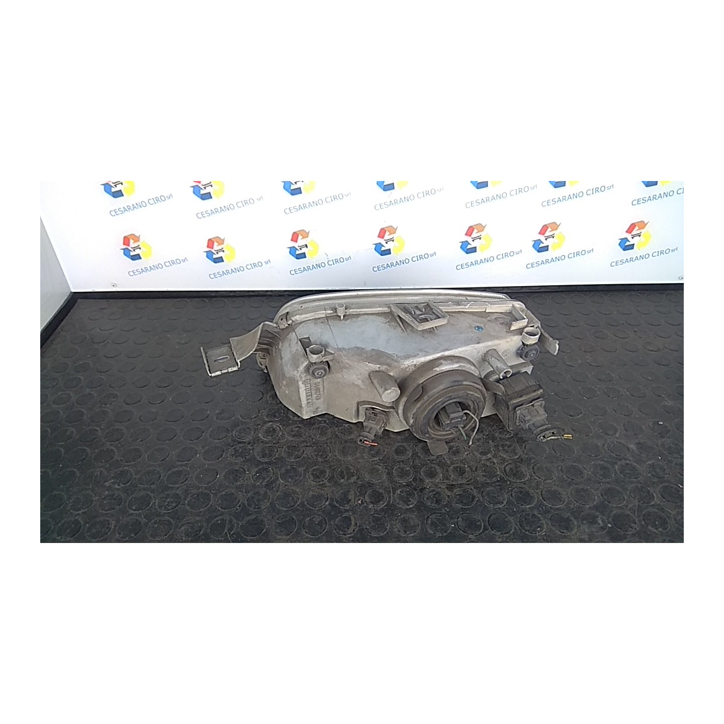 PROIETTORE DX. 277 FIAT PUNTO 1A SERIE (11/93-10/99) 176B2000 46402649
