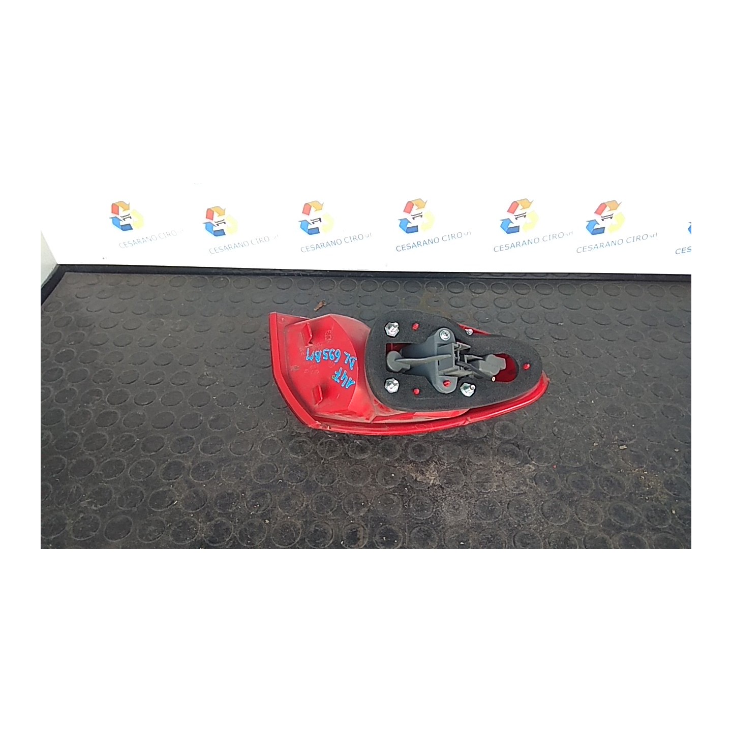 FANALE POST. PARTE EST. DX. 288 ALFA ROMEO 147 (W8) (10/04-07/11) 937A3000 46556347