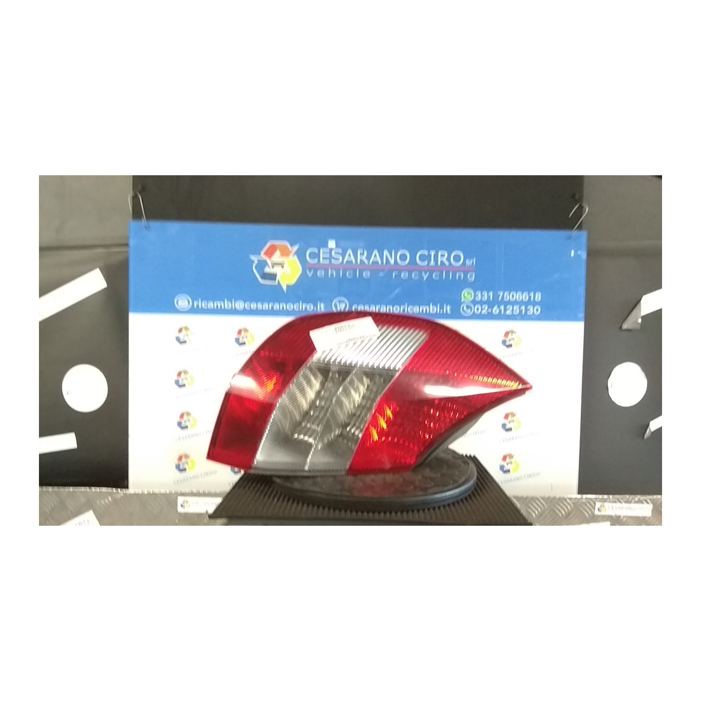 FANALE POST. SX. 314 RENAULT SCENIC 2A SERIE (06/03-08/09) K4MD8 8200474328