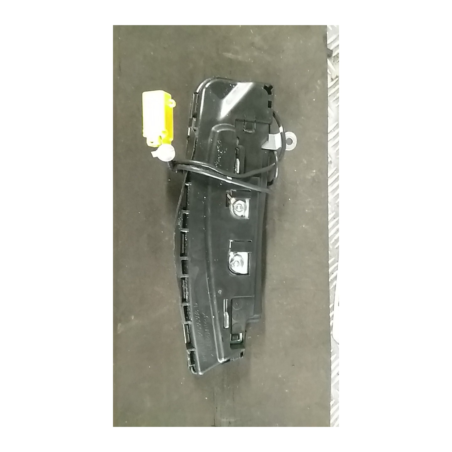 DISPOSITIVO AIRBAG LAT. ANT. C/AIRBAG LAT ANT SX. 046 VOLKSWAGEN POLO (6C) (03/14-02/18) CUS 6R0880241C
