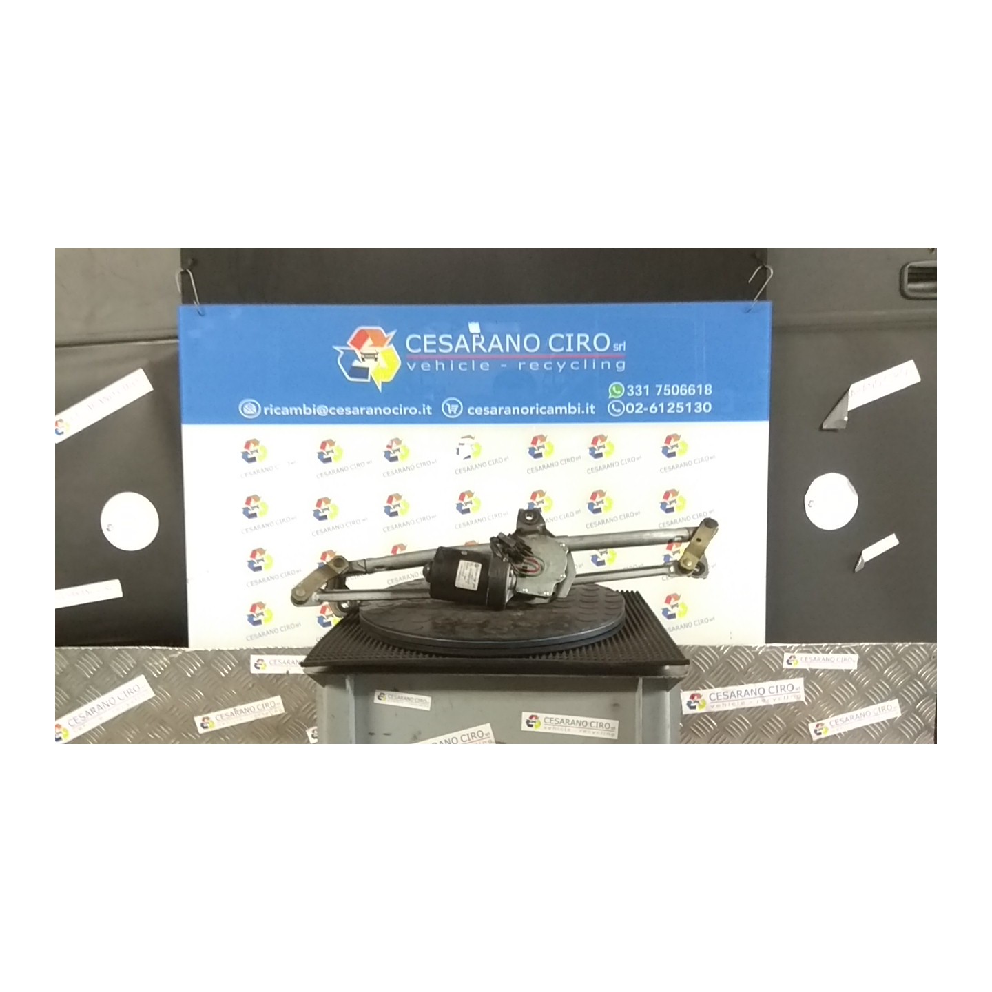 MECCANISMO TERGIPARABREZZA CON MOTORINO 066 VOLKSWAGEN NEW BEETLE CABRIO (1Y) AXR NB3753023060005