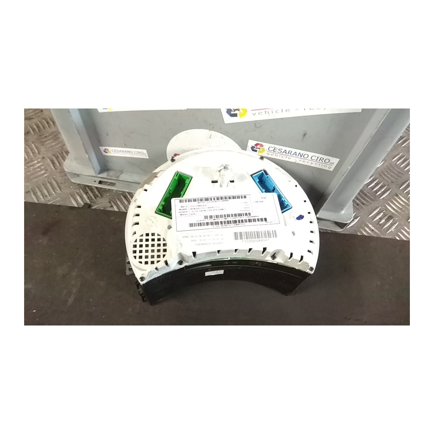 QUADRO STRUMENTI COMPL. 6 RAPPORTI 069 VOLKSWAGEN NEW BEETLE CABRIO (1Y) AXR 1C0920840NX
