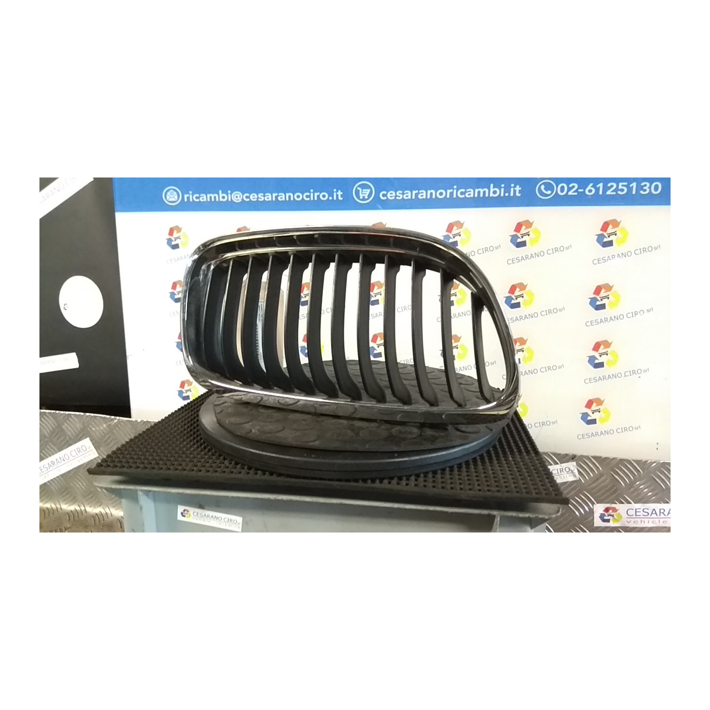 GRIGLIA LAT. PARAURTI ANT. DX. 050 BMW SERIE 3 (E90/E91) (09/08-) N47D20C 51117198908
