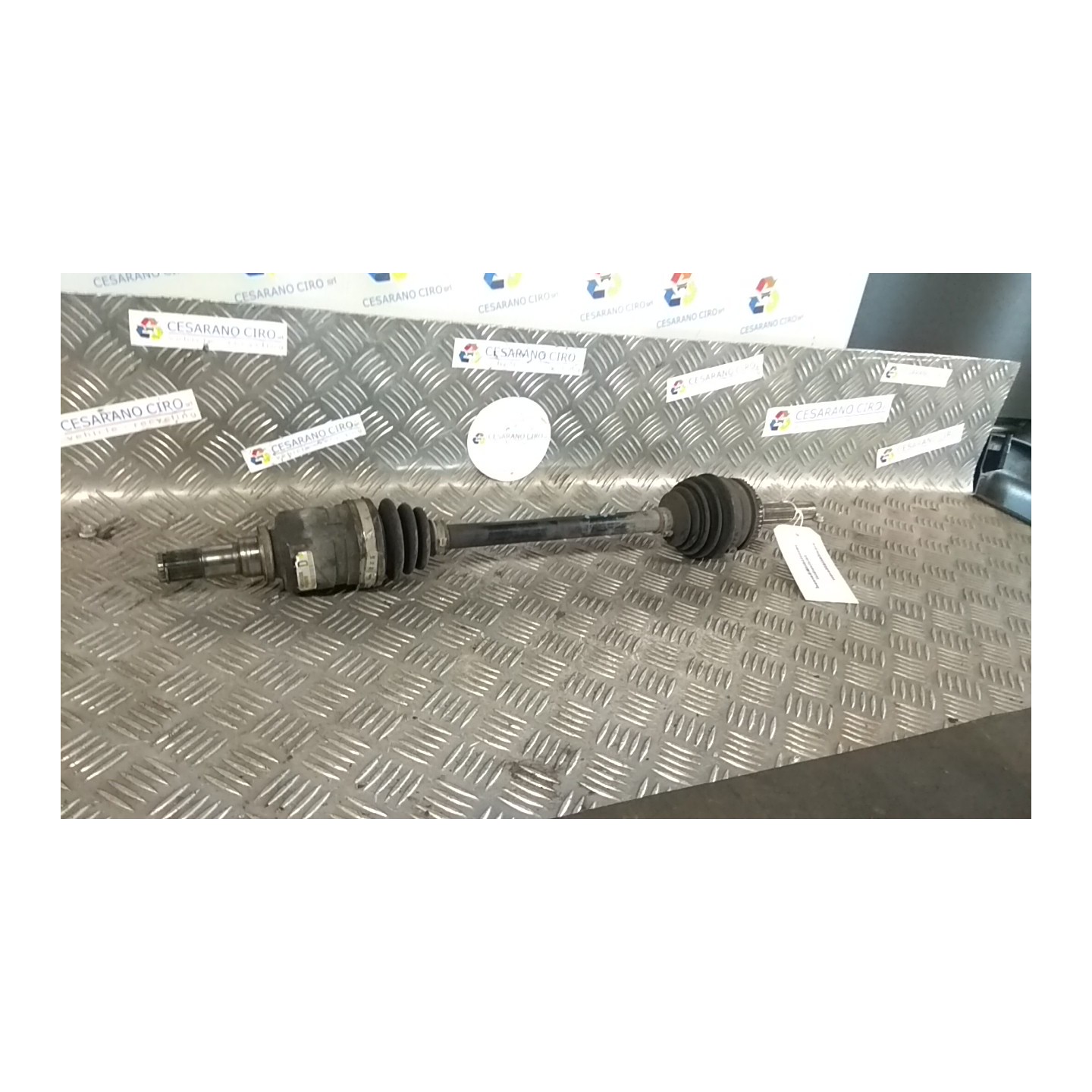 SEMIALBERO ANT. COMPL. 02-  C/ABS SX. 104 TOYOTA YARIS (10/01-11/05)     (FRP) 2SZFE 434200D080