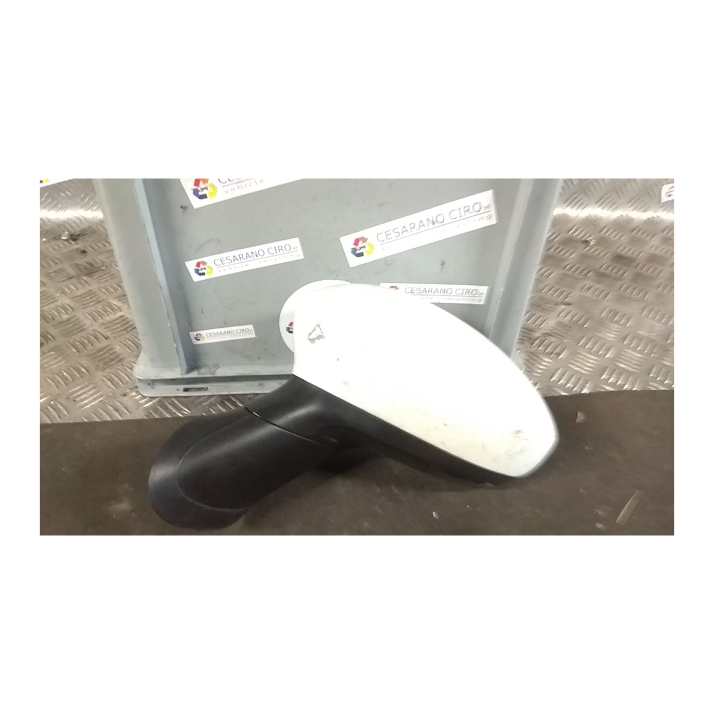 RETROVISORE EST. REGOLAZ. ELETTR. SX. 045 FIAT 500 (3P) (07/07-01/15) 169A4000 735481659