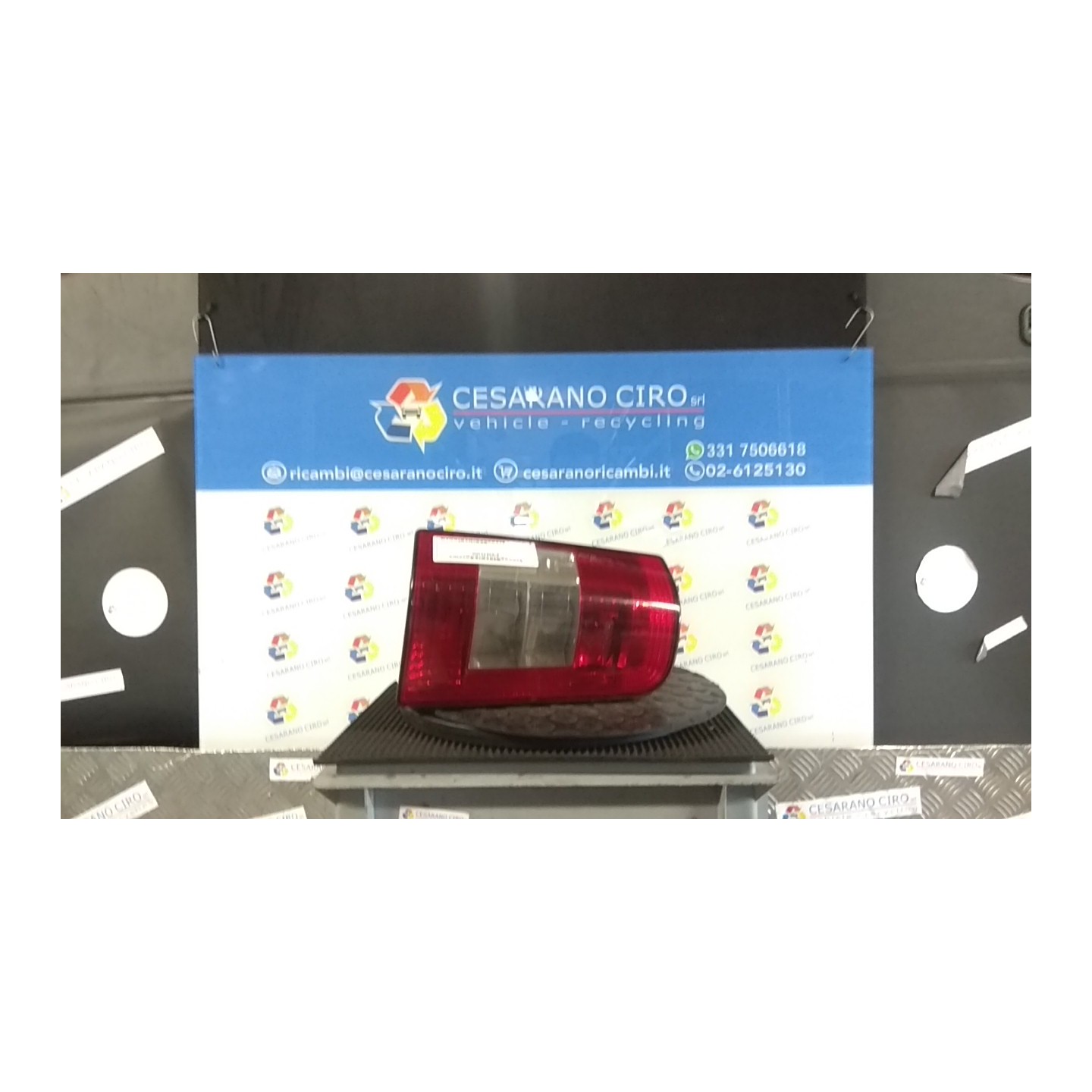 FANALE POST. 2 PORTE POST SX. 065 PEUGEOT RANCH VAN (M59) (11/02-) KFW 6350EC