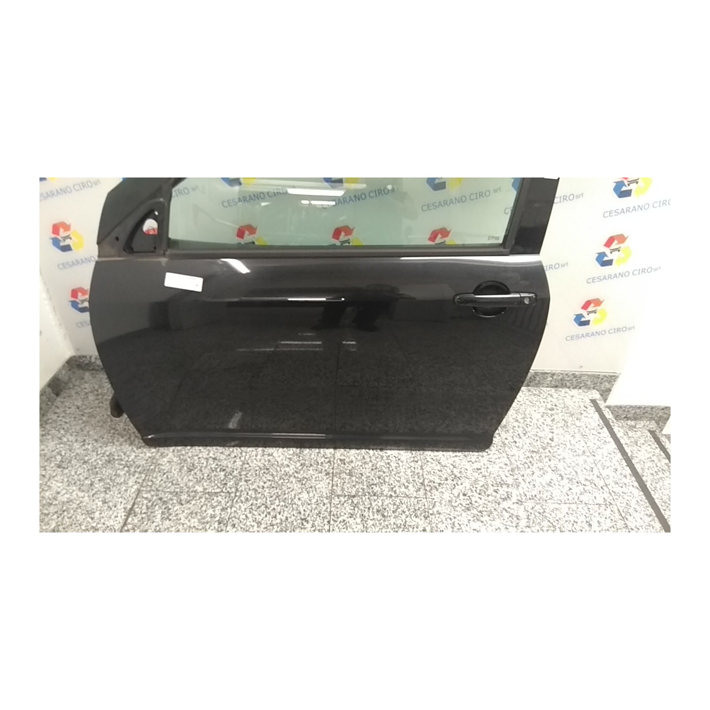 PORTA ANT. SX. 099 SUZUKI SWIFT (04/05-02/11) M13A 6800262K00000