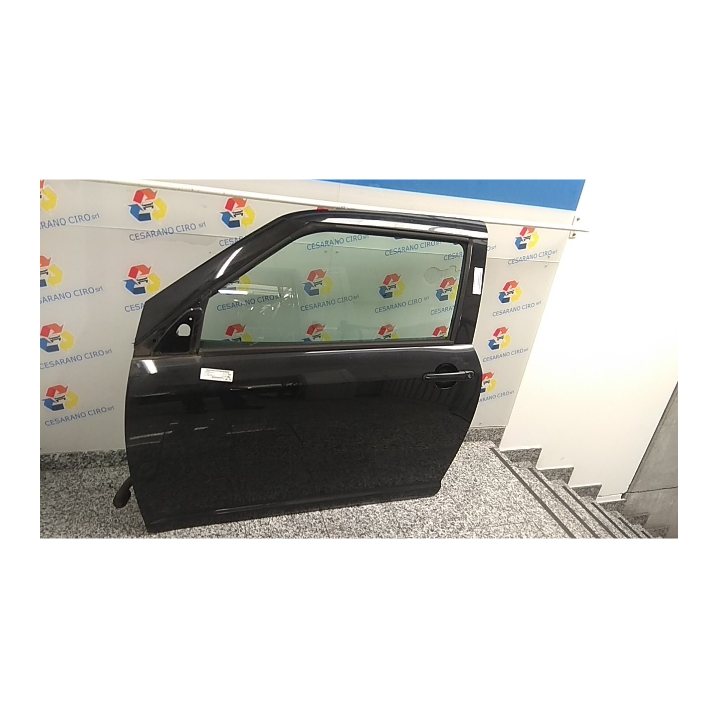PORTA ANT. SX. 099 SUZUKI SWIFT (04/05-02/11) M13A 6800262K00000