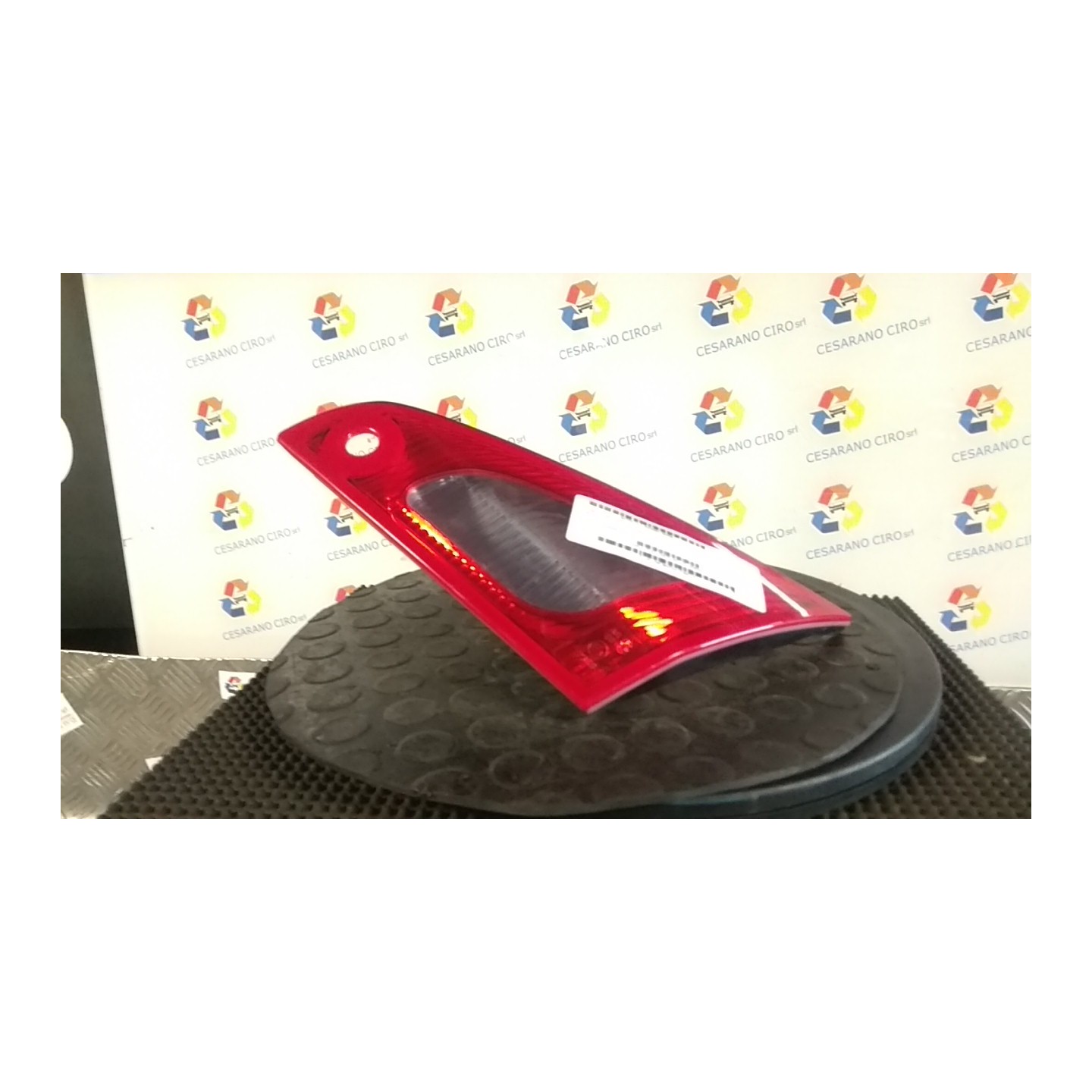 FANALE POST. PARTE INT. DX. 099 MITSUBISHI COLT 7A SERIE (06/04-12/09) 135930 8336A042