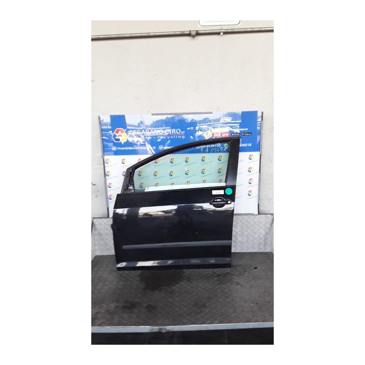 PANNELLO EST. PORTA ANT. SX. 014 VOLKSWAGEN GOLF PLUS (5M) (01/05-04/09) BKC 5M0831105E