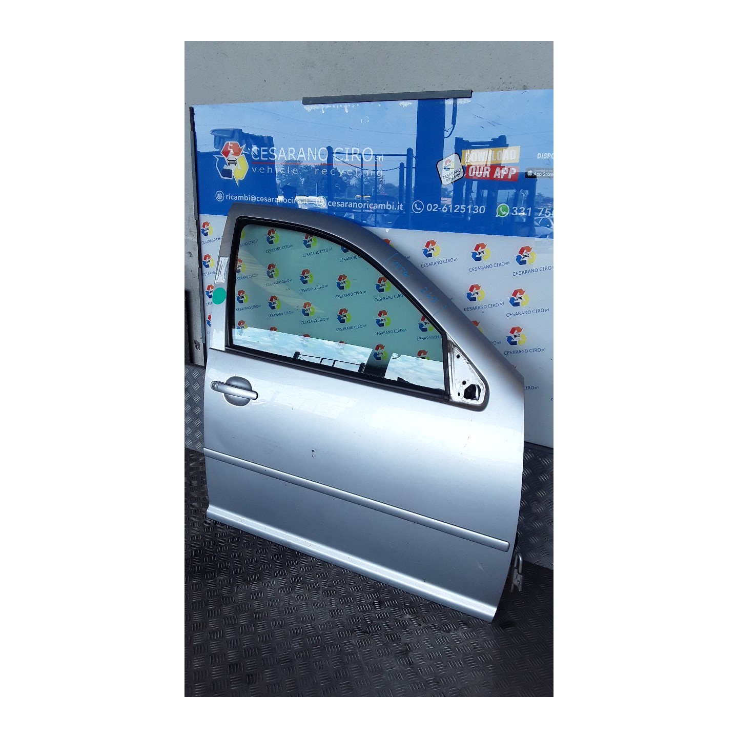 PORTA ANT. DX. 048 VOLKSWAGEN BORA (1J) (03/99-02/06) AUS 1J4831056G