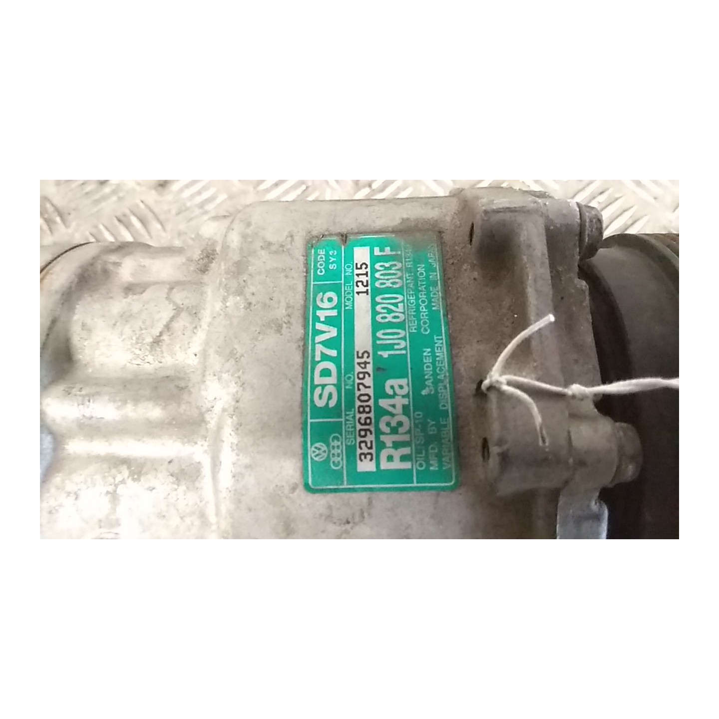 COMPRESSORE A/C 090 VOLKSWAGEN BORA ASZ NB0576000101003038051090