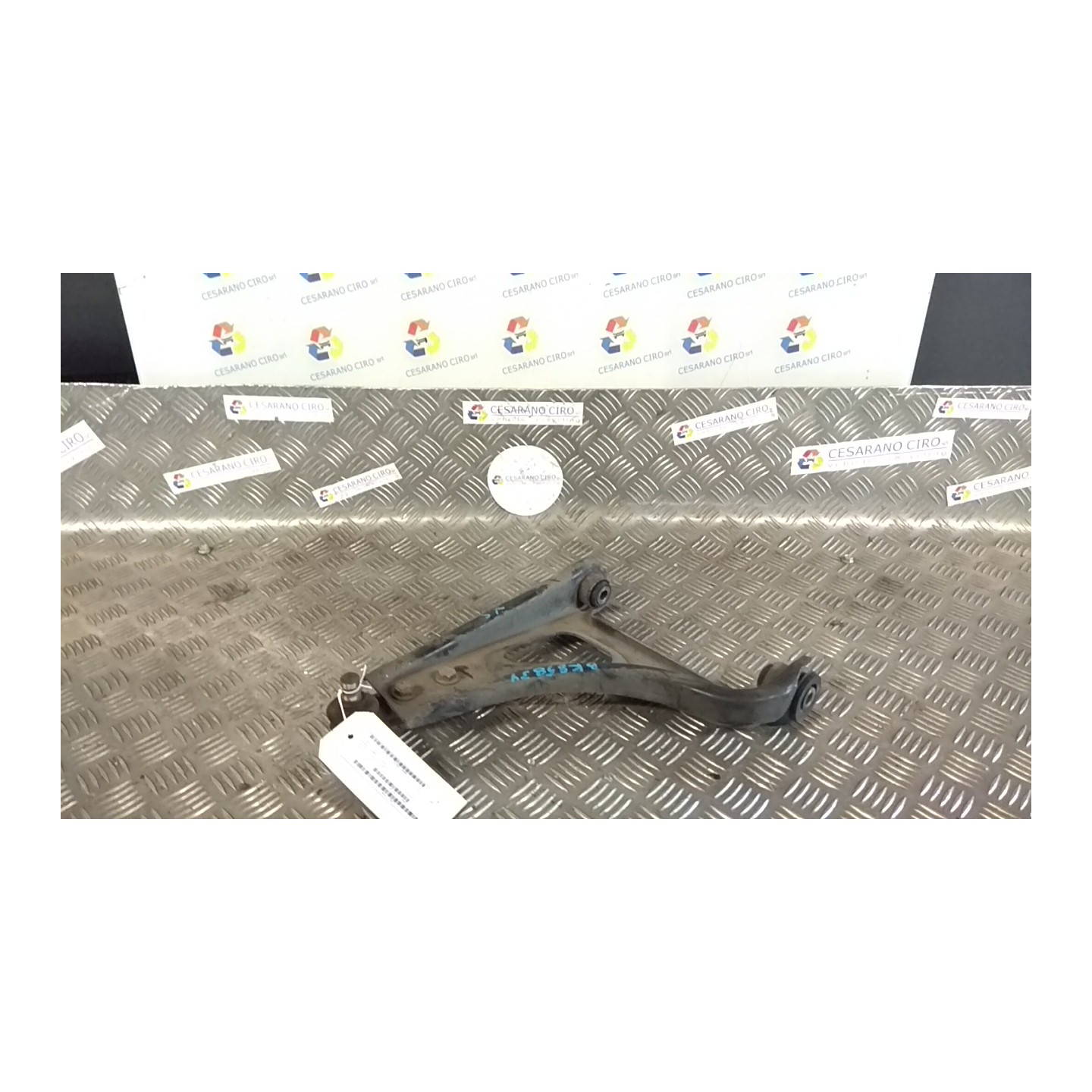 BRACCIO OSCILLANTE SOSP. ANT. SX. 066 RENAULT TWINGO 1A SERIE (08/98-09/07) D7FF7 8200737125