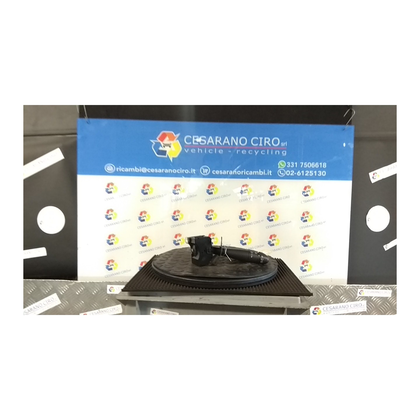 BLOCCO COMANDI TERGICRISTALLI 089 RENAULT CLIO 2A SERIE (05/01-11/10) D7FG7 7701048909