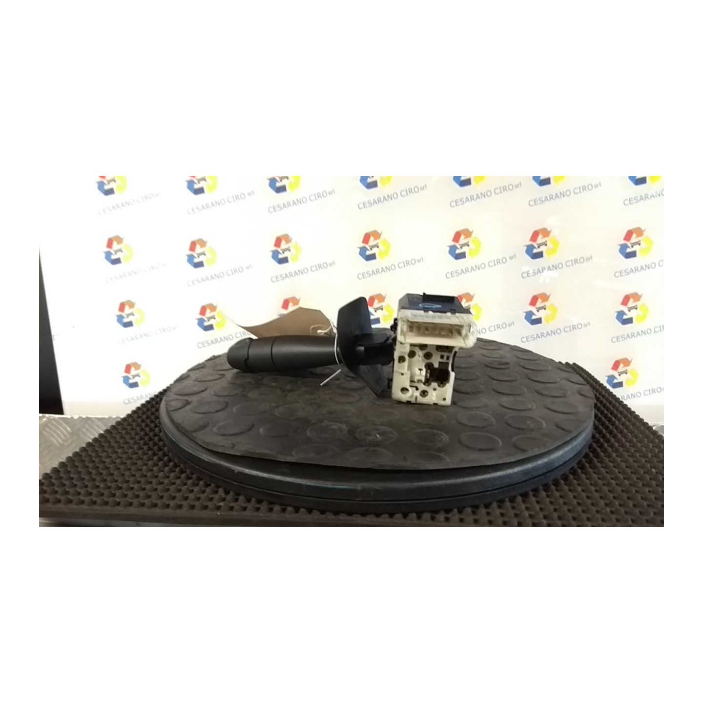 BLOCCO COMANDI TERGICRISTALLI 089 RENAULT CLIO 2A SERIE (05/01-11/10) D7FG7 7701048909