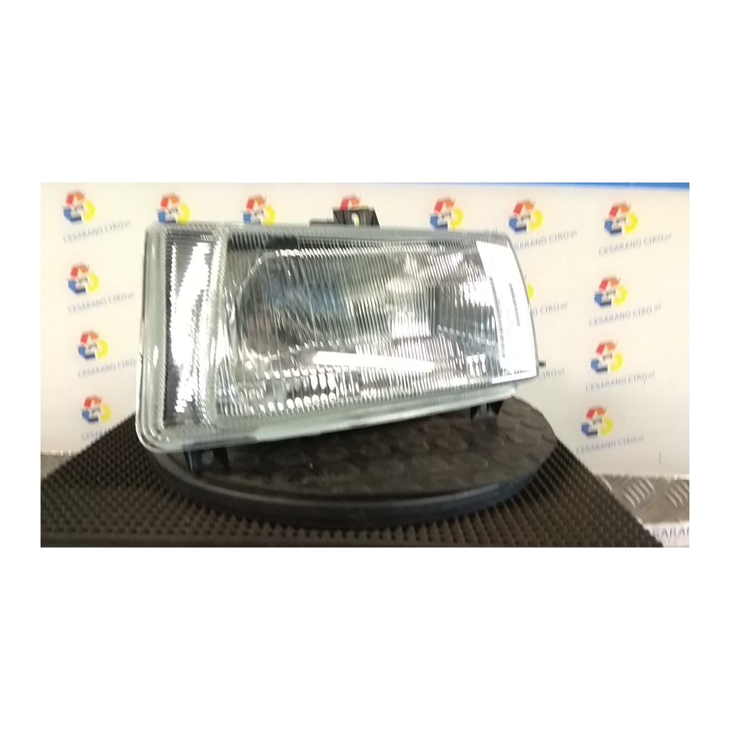PROIETTORE SX. 098 VOLKSWAGEN POLO 3A SERIE (11/94-09/01) AEV 6N1941015