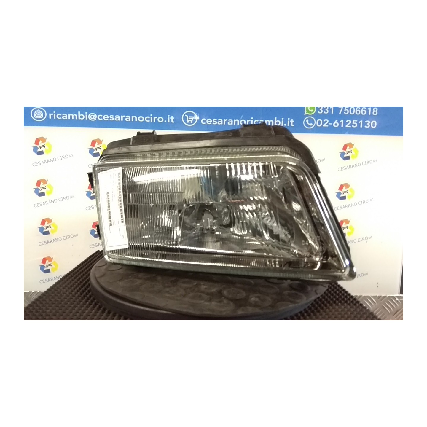 PROIETTORE CON REGOLATORE ALTEZZA DX. 101 AUDI A4 (8D) (10/94-12/00) ALZ 8D0941030AK
