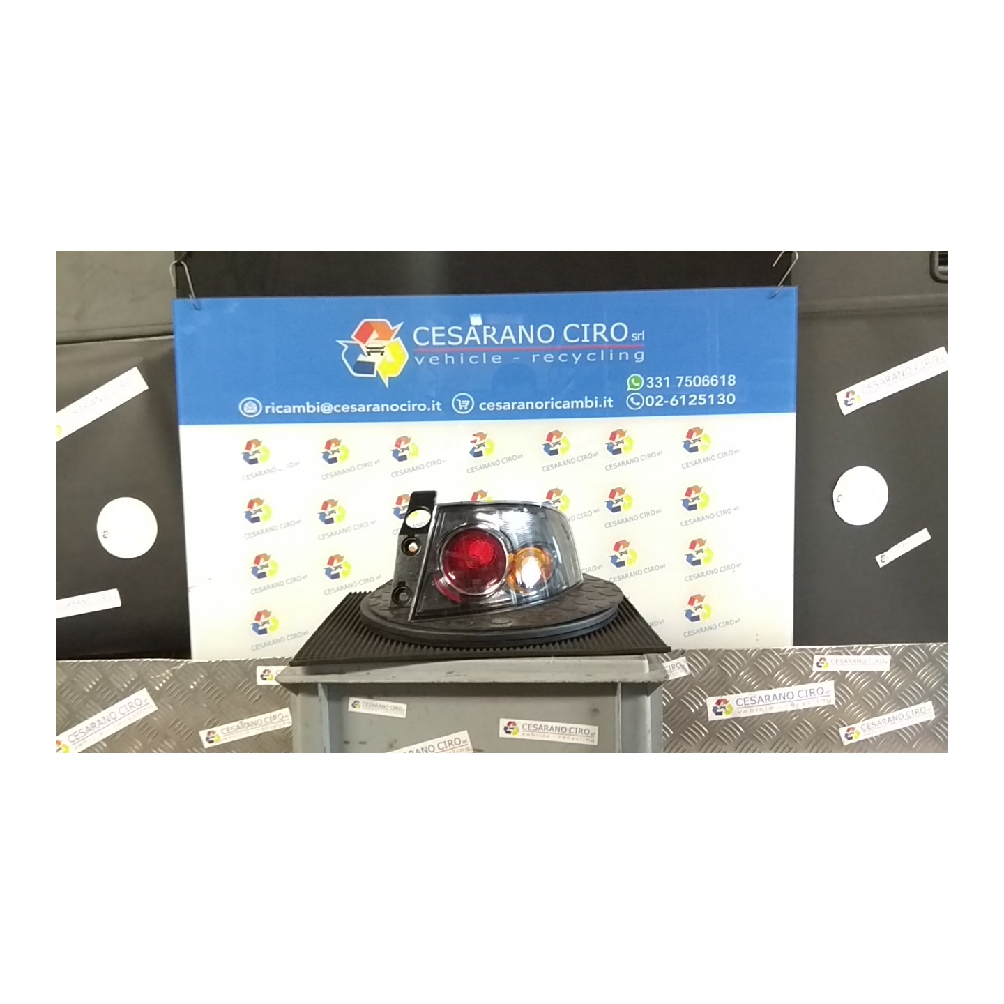 FANALE POST. PARTE EST. RI OSCURATI DX. 106 SEAT IBIZA (6L) (12/01-08/09) BBY 6L6945112C