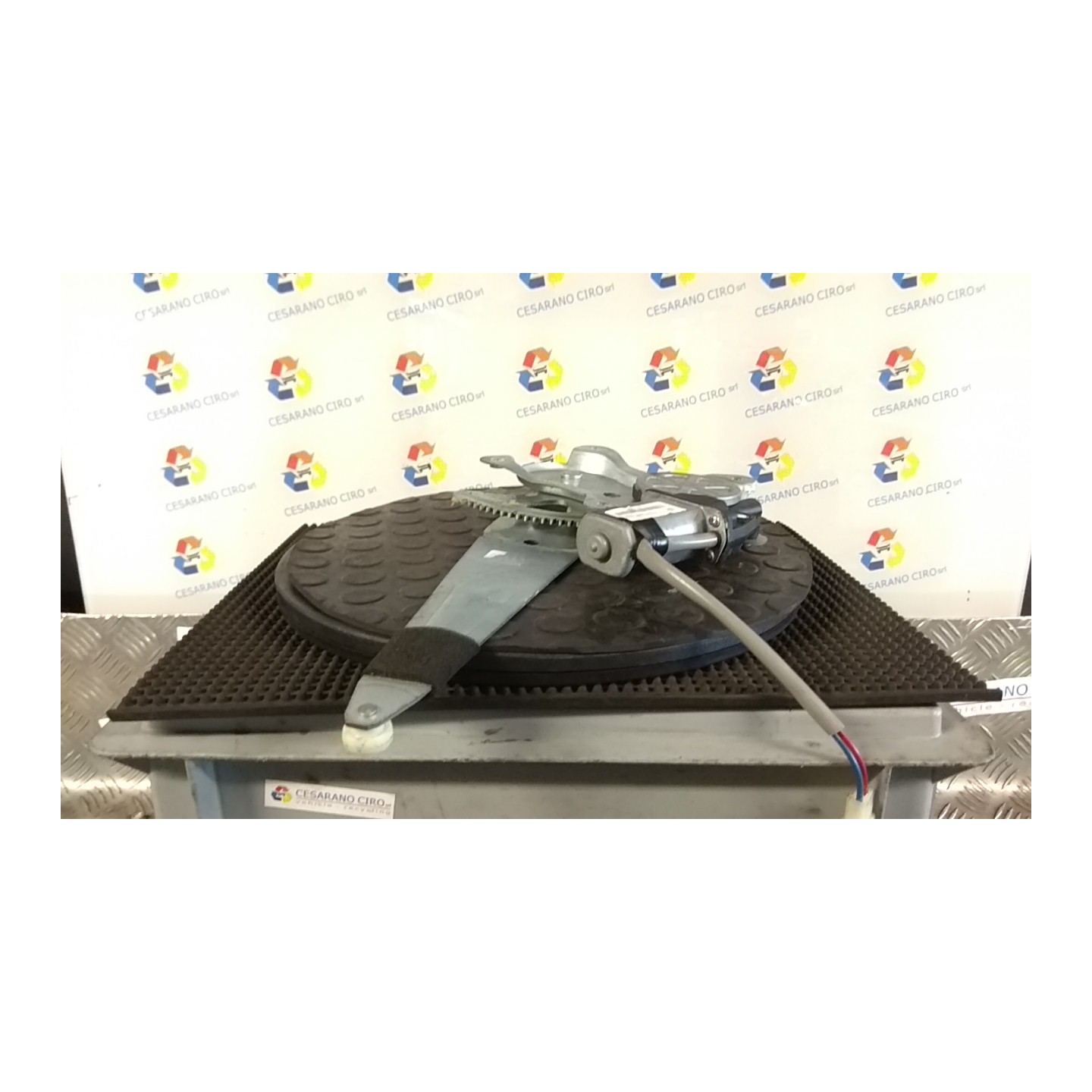 ALZACRISTALLO ELETTR. PORTA POST. CON MOTORINO SX 002 DR DR5 SQRE4G16 NB0076002717003747999999SX