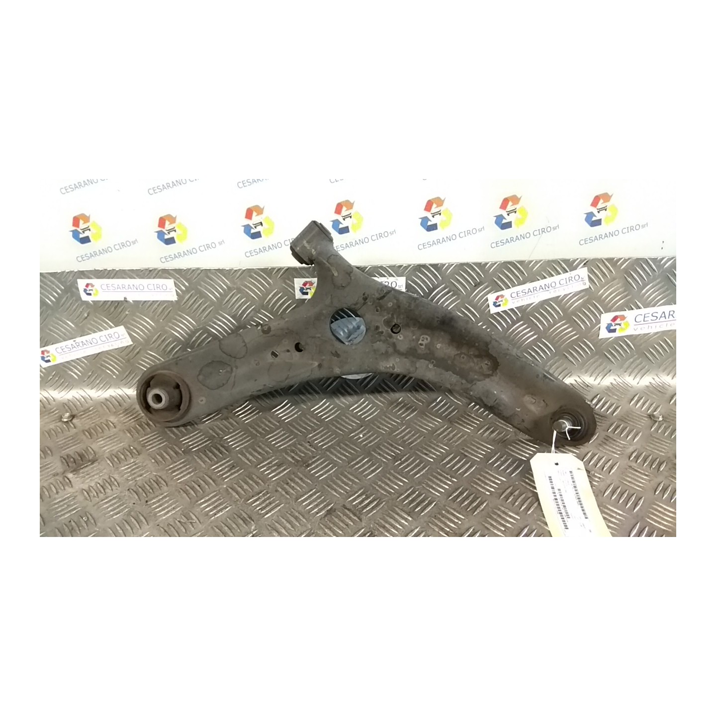 BRACCIO OSCILLANTE SOSP. ANT. DX. 053 HYUNDAI IX20 (10/10-) G4FA 545011P100