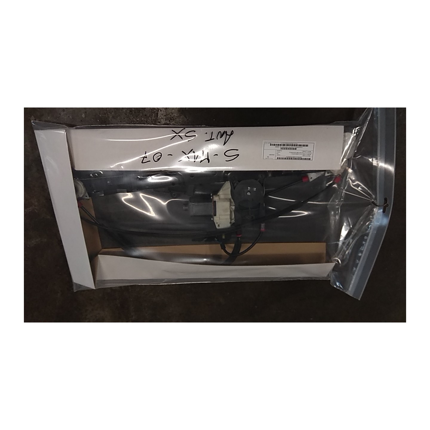 ALZACRISTALLO ELETTR. PORTA ANT. SX. 150 FORD S-MAX (CA1) (05/06-03/10) QXWA 1800000