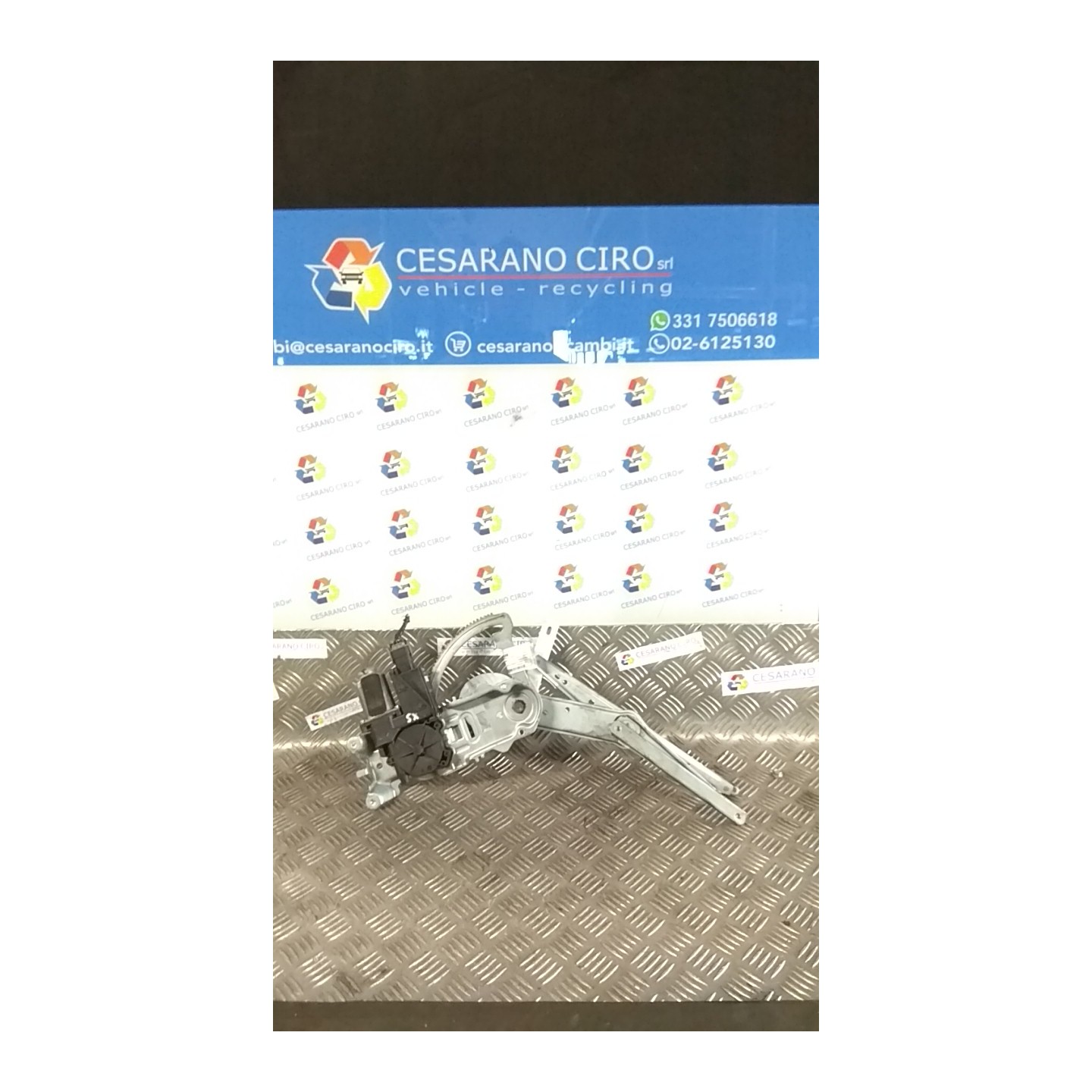 ALZACRISTALLO ELETTR. PORTA ANT. SX. 152 OPEL CORSA (X01) (10/00-06/06) Z12XEP 93186824