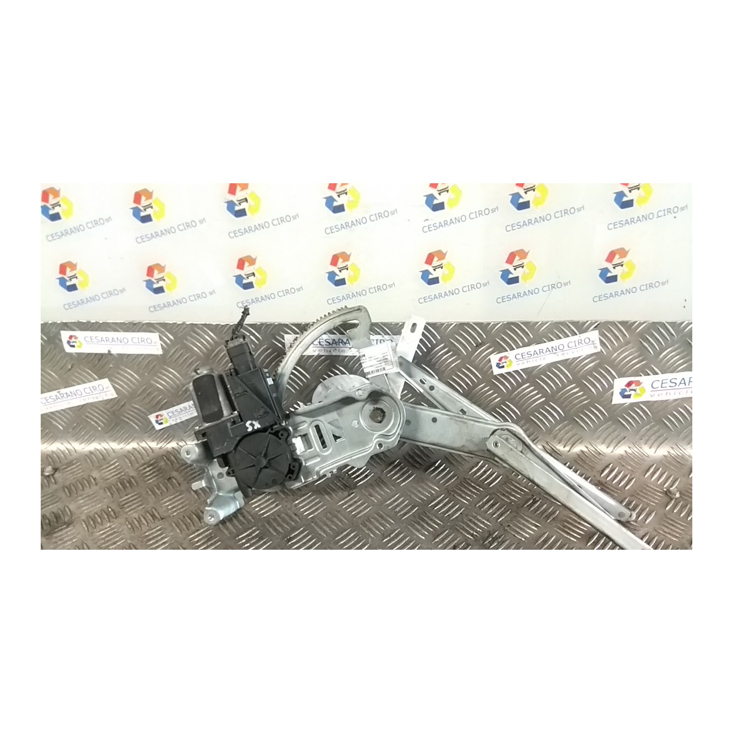 ALZACRISTALLO ELETTR. PORTA ANT. SX. 152 OPEL CORSA (X01) (10/00-06/06) Z12XEP 93186824