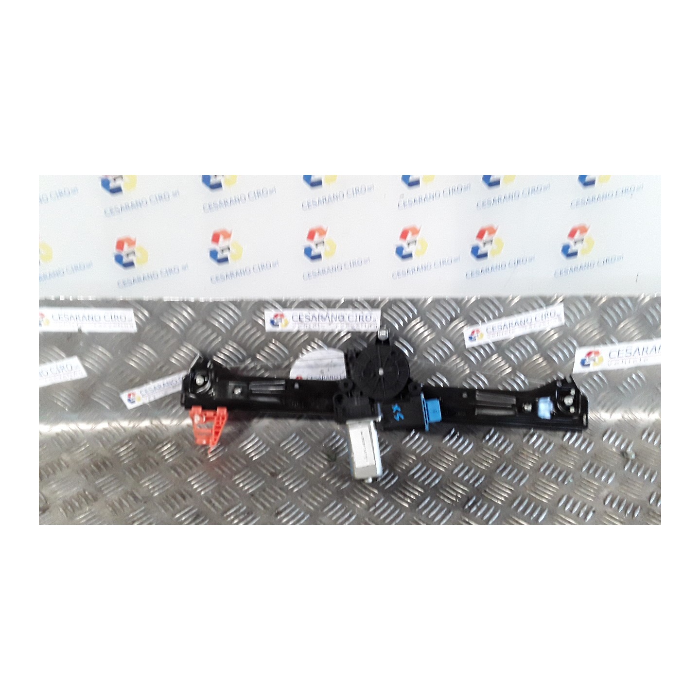 ALZACRISTALLO ELETTR. PORTA ANT. CON MOTORINO SX. 153 LANCIA DELTA (TH) (06/08-03/11) 844A1000 51943449