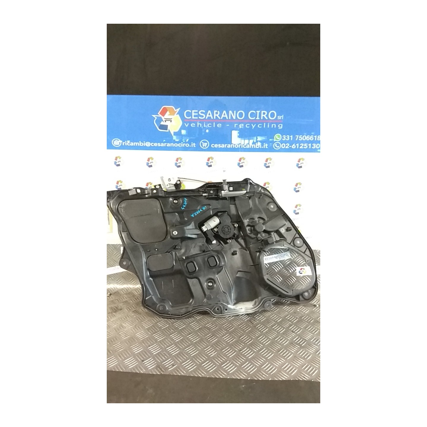 ALZACRISTALLO PORTA ANT. SX. 179 MAZDA MAZDA 3 (10/03-08/06) Z6 BP4L59560