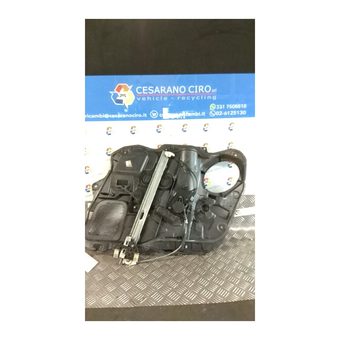ALZACRISTALLO PORTA ANT. SX. 179 MAZDA MAZDA 3 (10/03-08/06) Z6 BP4L59560