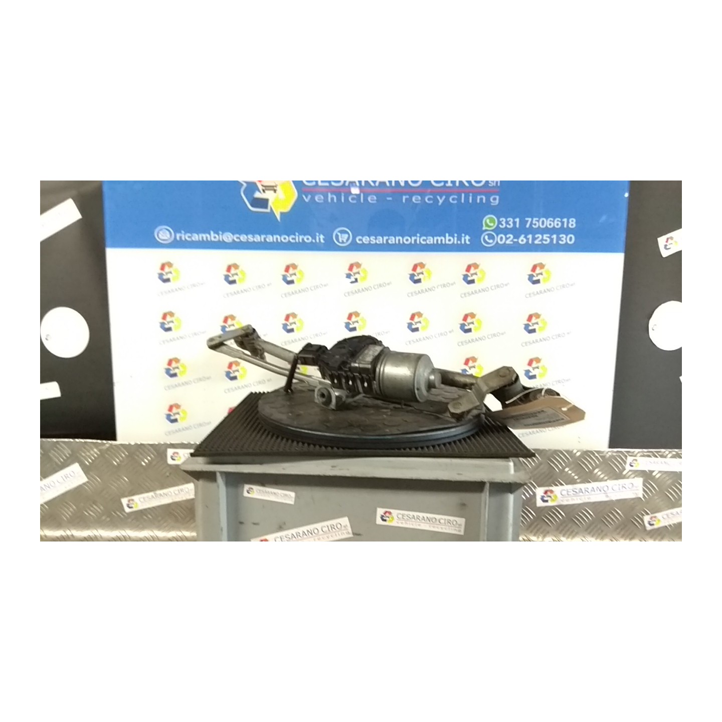 MECCANISMO TERGIPARABREZZA CON MOTORINO 10-05 183 MAZDA MAZDA 3 (10/03-08/06) Z6 BP4K6737XC