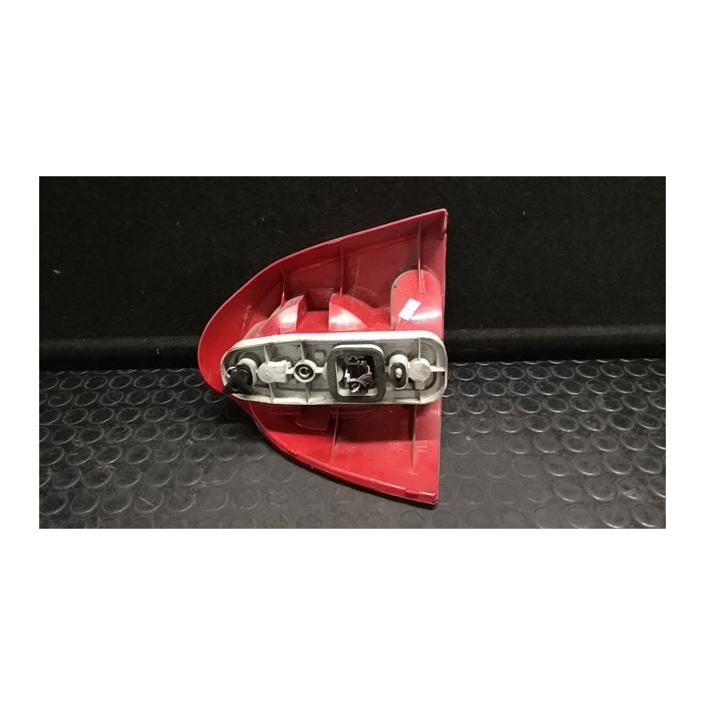 FANALE POST. 09/04 DX. 084 RENAULT TWINGO 1A SERIE (08/98-09/07) D7FF7 7700426320