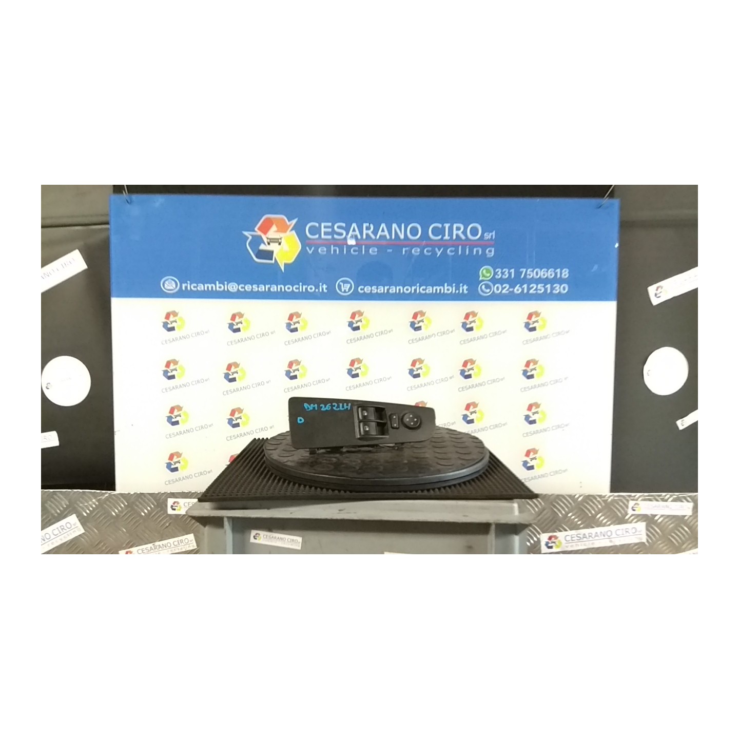 BLOCCO COMANDI ALZACRISTALLI E RETROVISORI EST. ALZACRISTALLO ELETTRICO POST SX. 073 FIAT GRANDE PUNTO (2Y) (06/05-12/08 350A100