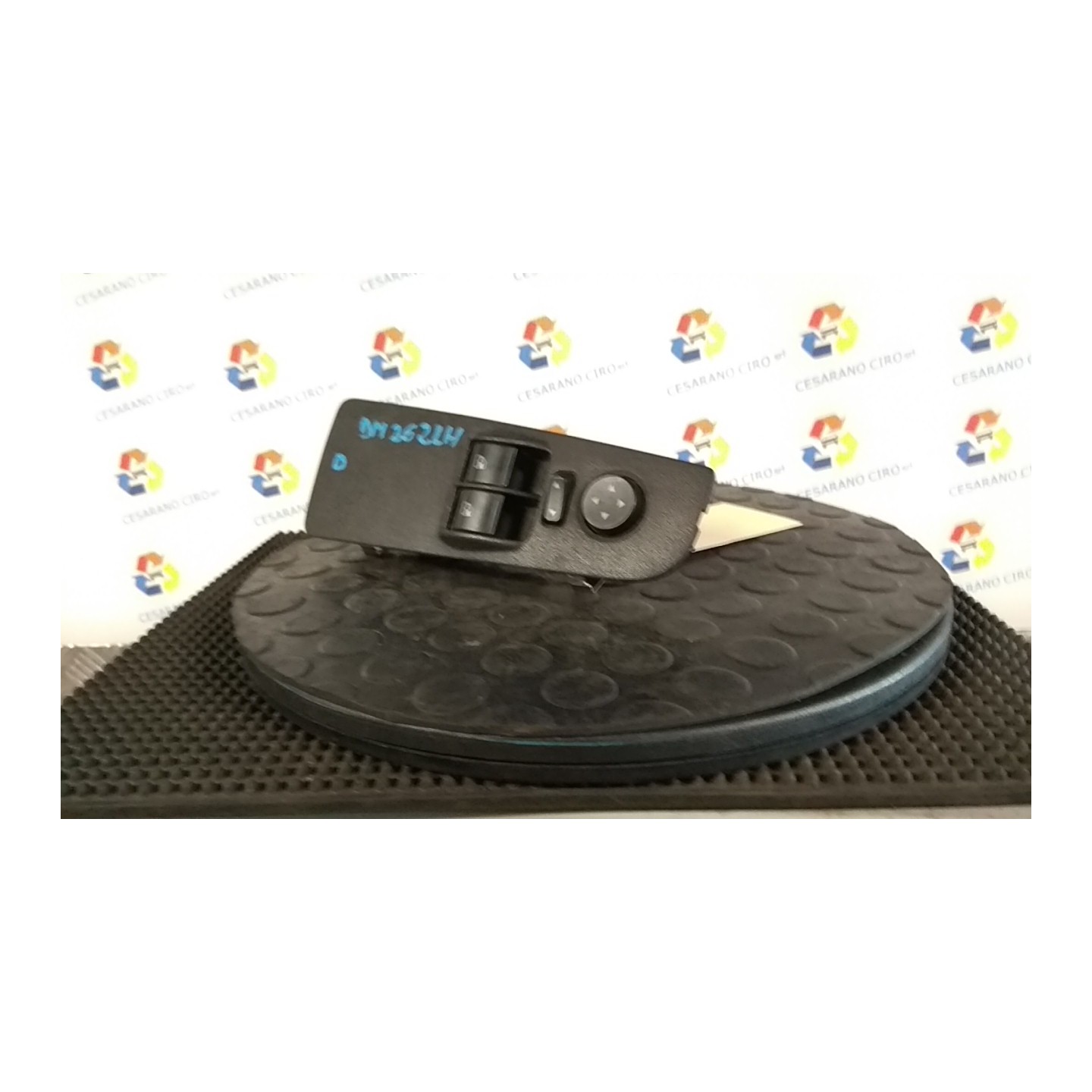 BLOCCO COMANDI ALZACRISTALLI E RETROVISORI EST. ALZACRISTALLO ELETTRICO POST SX. 073 FIAT GRANDE PUNTO (2Y) (06/05-12/08 350A100