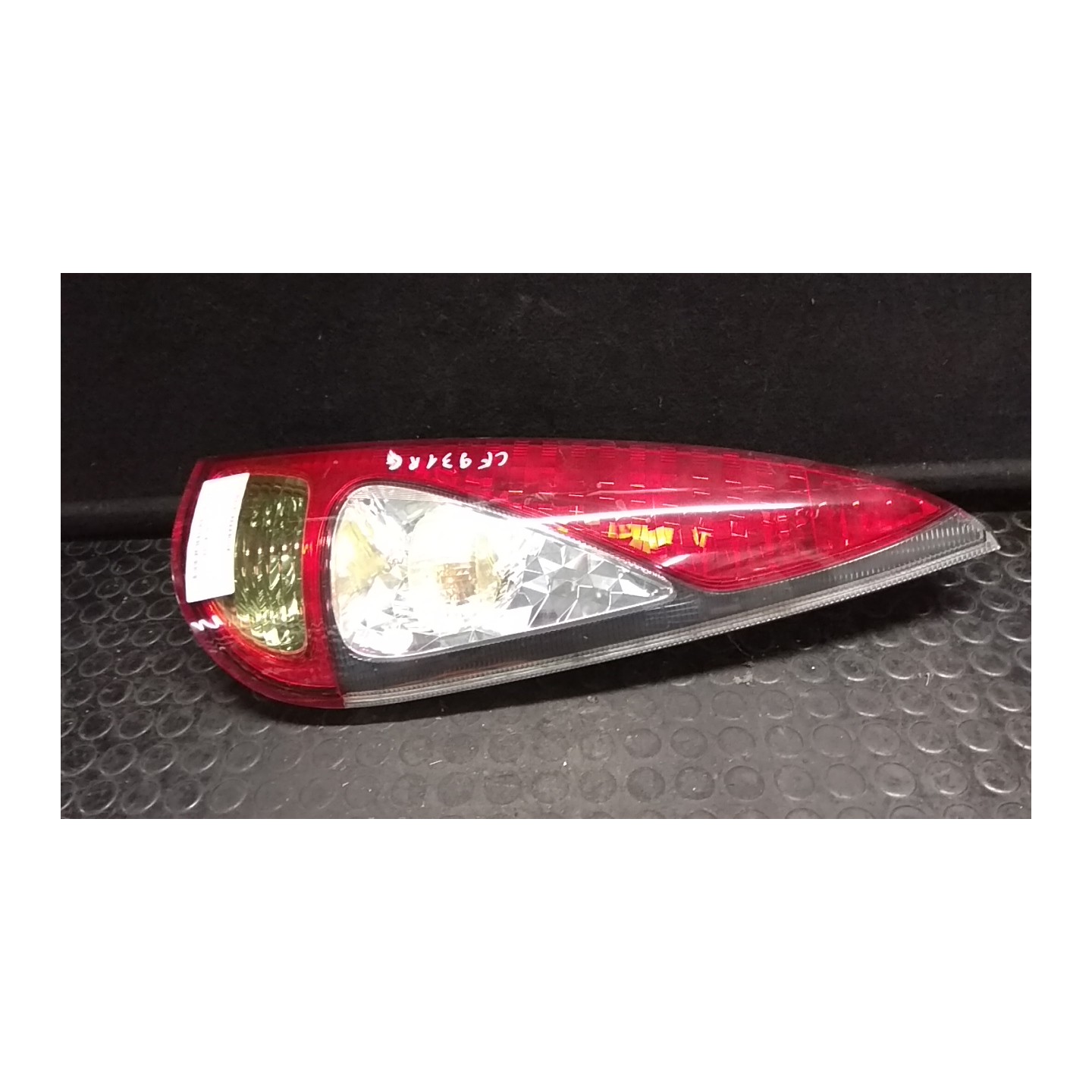 FANALE POST. DX. 052 TOYOTA YARIS VERSO (01/03-06/07) 2NZFE 8155052350