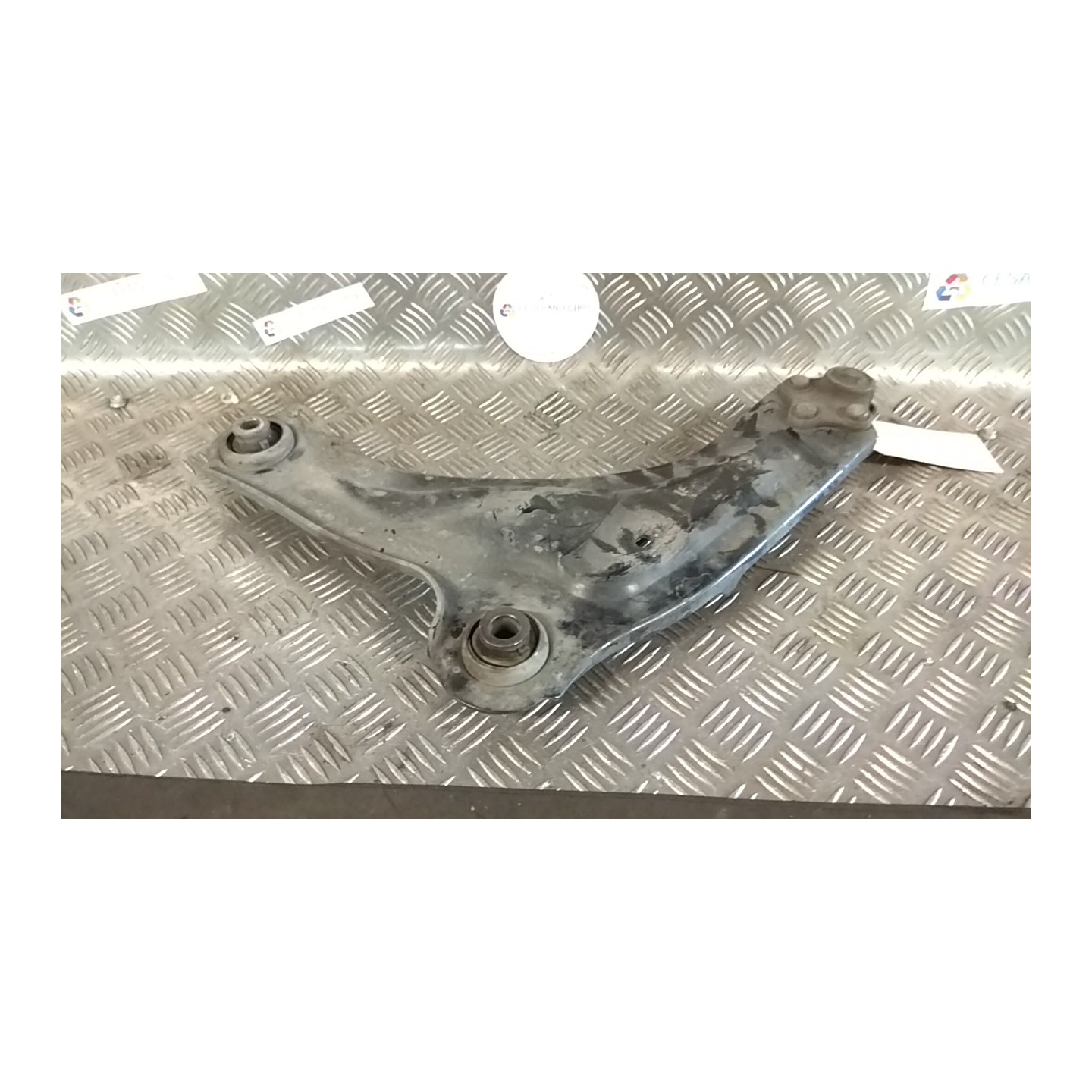 BRACCIO OSCILLANTE SOSP. ANT. DX. 016 RENAULT LAGUNA 2A SERIE (03/01-09/07) F4PC7 545002029R