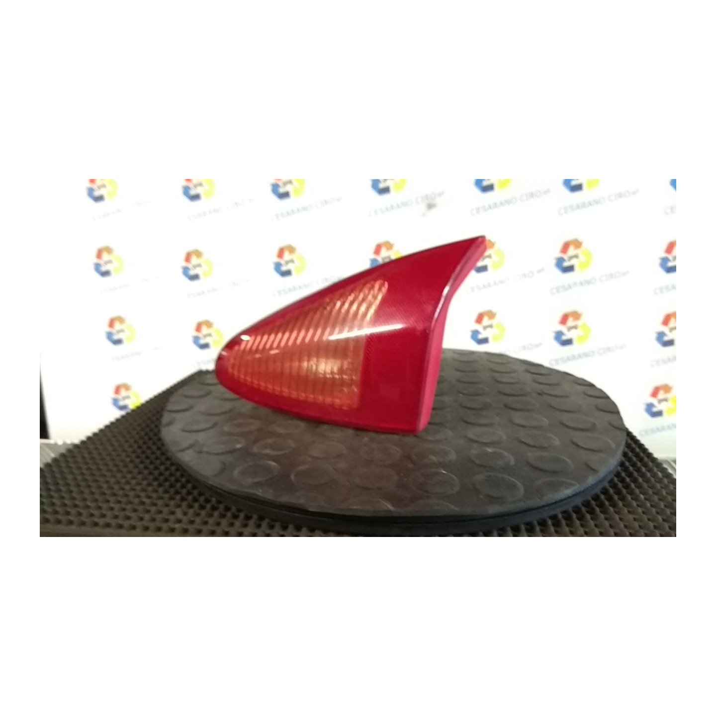 FANALE POST. PARTE INT. DX. 098 ALFA ROMEO 147 (W8) (08/00-01/06) AR37203 46556348