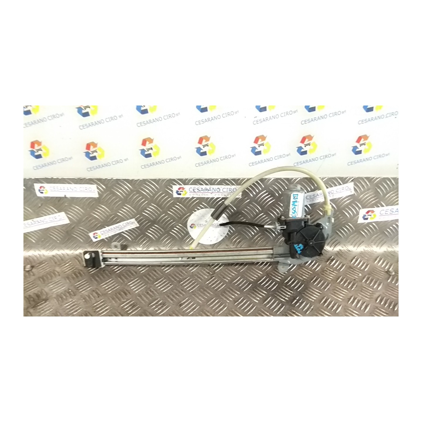 ALZACRISTALLO ELETTR. PORTA POST. C/MOTORINO DX. 110 RENAULT LAGUNA 2A SERIE (03/01-09/07) F4PC7 8200485202