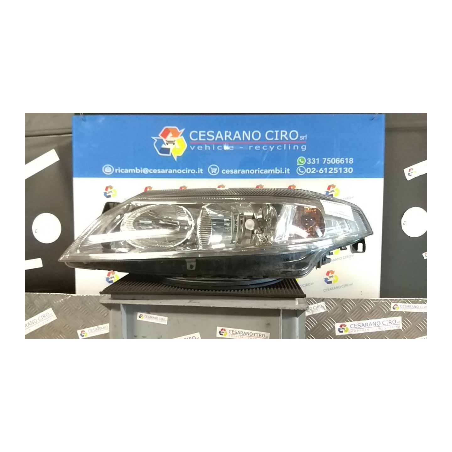PROIETTORE SX. 114 RENAULT LAGUNA 2A SERIE (03/01-09/07) F4PC7 7701048927