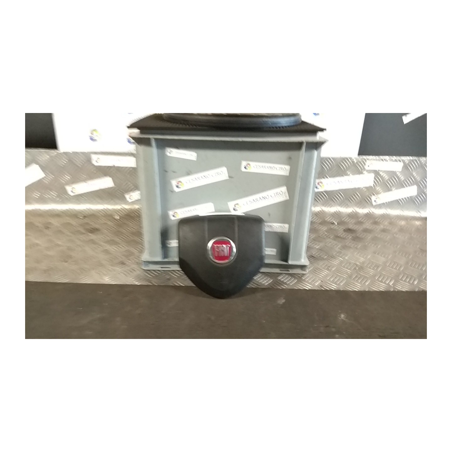 DISPOSITIVO AIRBAG LATO GUIDA 079 FIAT FREEMONT (24) (04/11-) 939B5000 K1TP76DX9AG