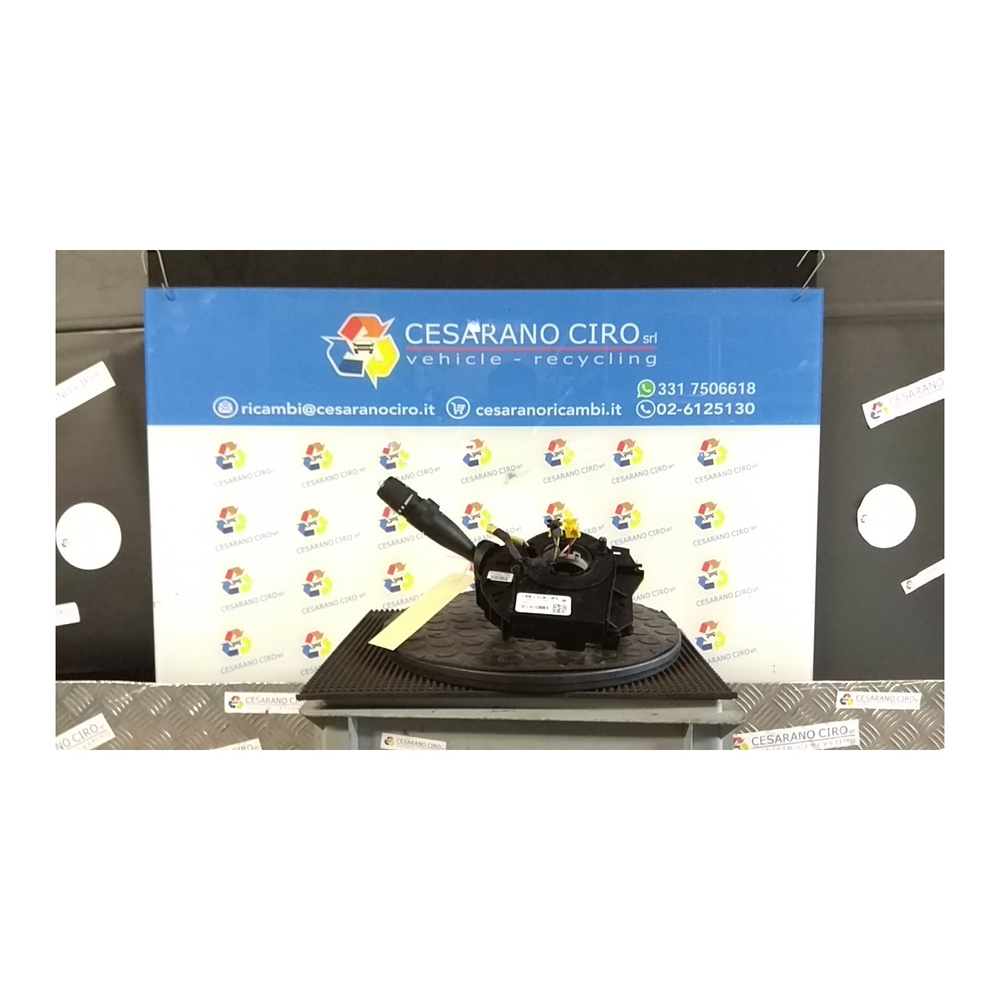 BLOCCO COMANDI TERGICRISTALLI 081 FIAT FREEMONT (24) (04/11-) 939B5000 NB0286006083003