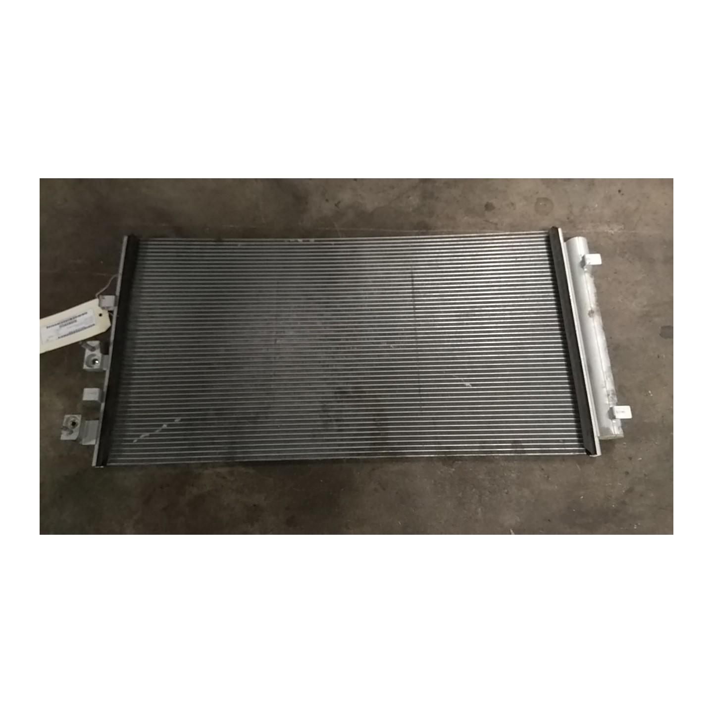 CONDENSATORE A/C 033 FORD FOCUS (CGE) (04/18-) YZDA 2405238